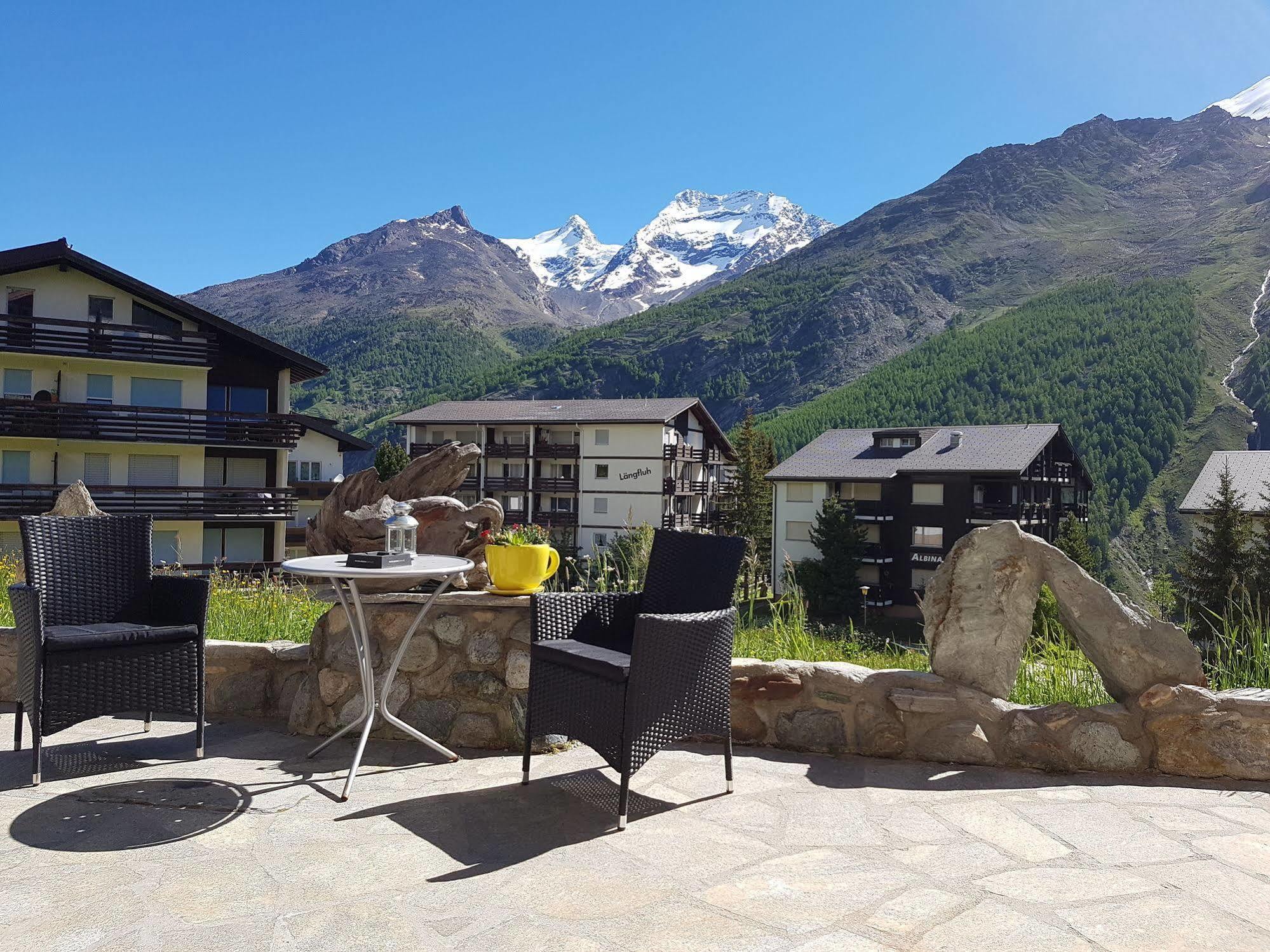 Hotel Alpenperle Saas Fee Exterior foto