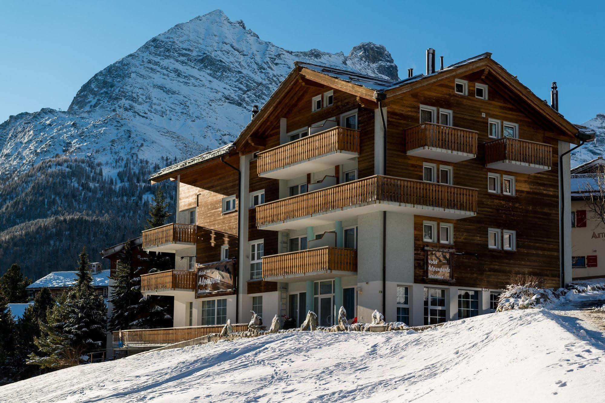 Hotel Alpenperle Saas Fee Exterior foto